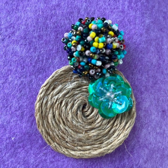 Handmade Mutlicolor Bugle Bead Twine Earrings - Picture 2 of 2